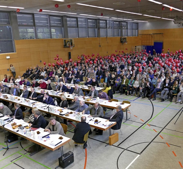 In der Kreistagssitzung am 8. November...als Bad Sckingen beschlossen worden.   | Foto: Theresa Steudel