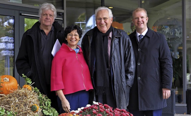 Alte und neue Intendanz der Badenweile...haler, Klaus Lauer und Alexander Horr.  | Foto: Dorothee Philipp