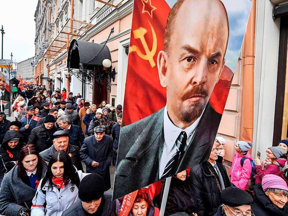 Er wusste die Massen hinter sich zu versammeln: Wladimir Ijitsch Lenin  | Foto: AFP