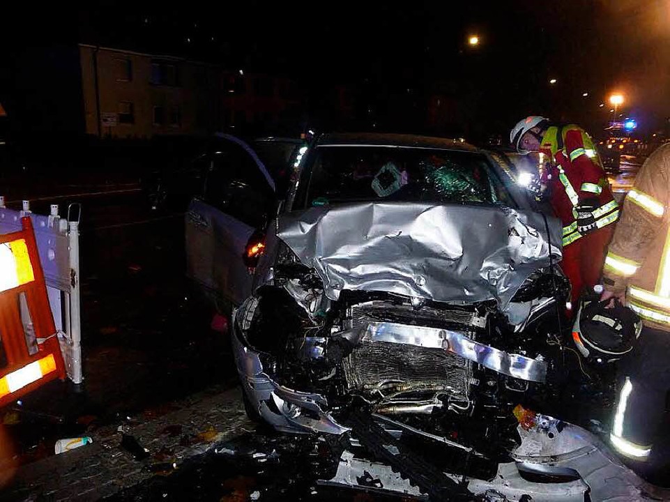 Schwerer Verkehrsunfall Mit Neun Verletzten Auf Der B 34 - Bad ...