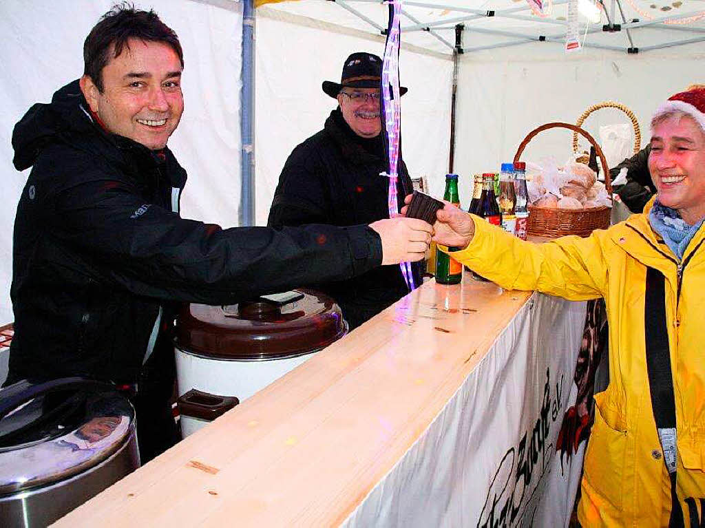 Trotz des schlechten Wetters herrsche auf dem Grwihler Martinimarkt eine gute Stimmung.