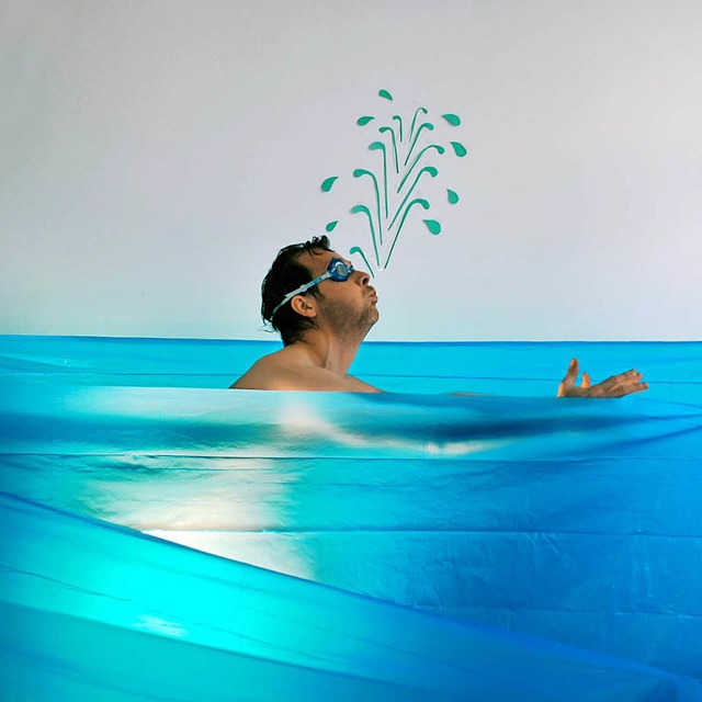 Warum muss man beim Schwimmen oft aufs Klo?  | Foto: photocase.de/kallejipp