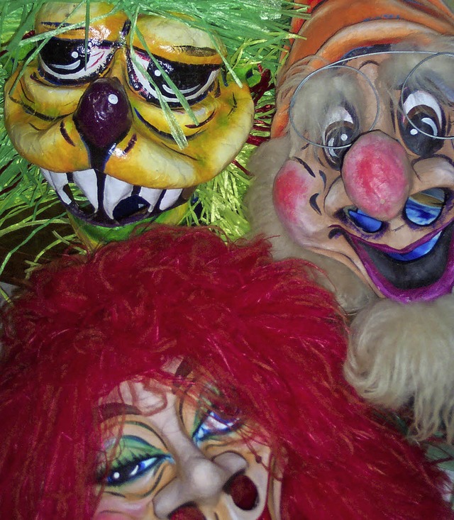 Die Masken der Dupfmuser-Pfuser sind  bunte Hingucker.   | Foto: Maurer