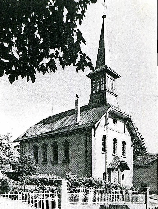 Die erste evangelische Kirche in Neust... Sie wurde 1887 feierlich eingeweiht.   | Foto: Archiv Roland Weis