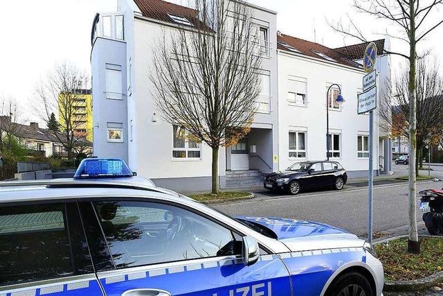 So haben zwei Beamte des Polizeiposten Littenweiler Hussein K. festgenommen