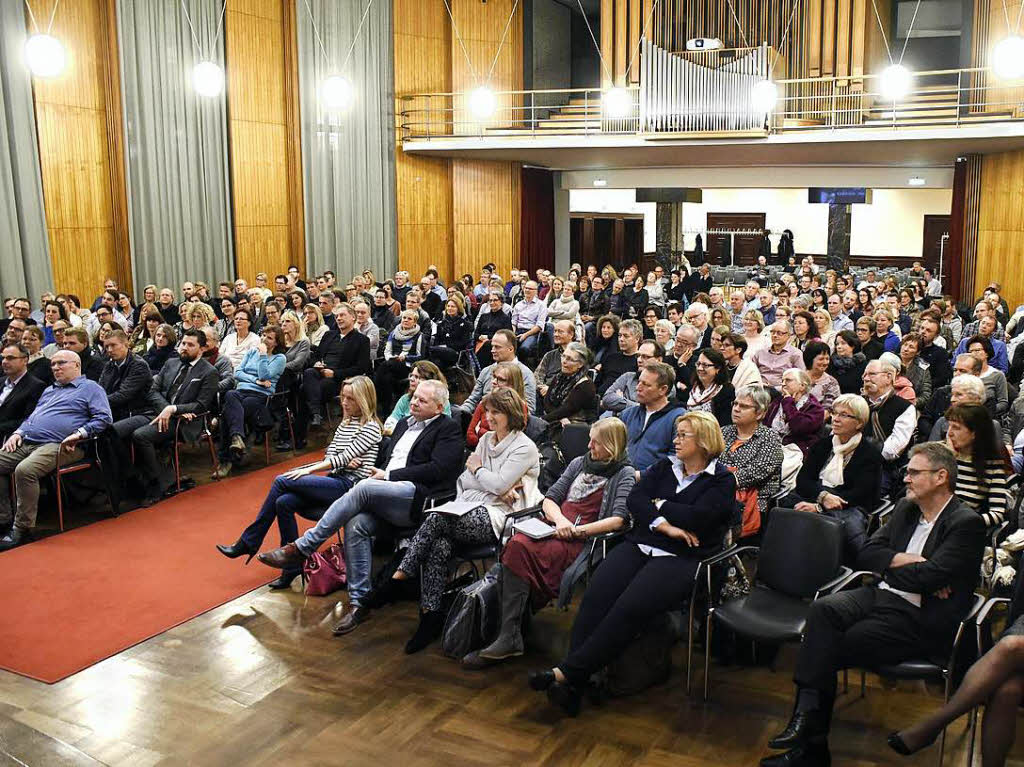 Gereon Jrn beim BZ-Wissensforum