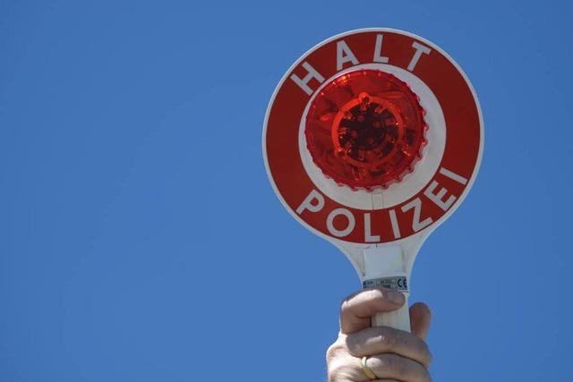 Rheinfelder beschuldigt Polizisten der körperlichen Misshandlung