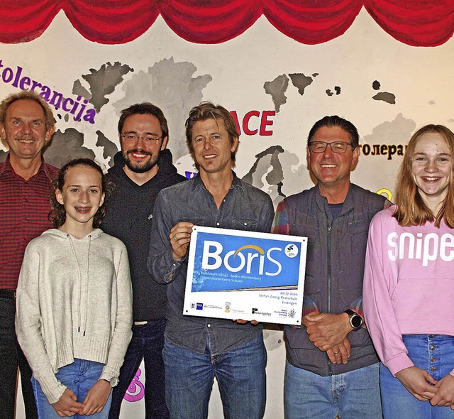 Das Boris-Teams der Realschule: von li...ch, Michael Bergis sowie Schlerinnen.  | Foto: Privat