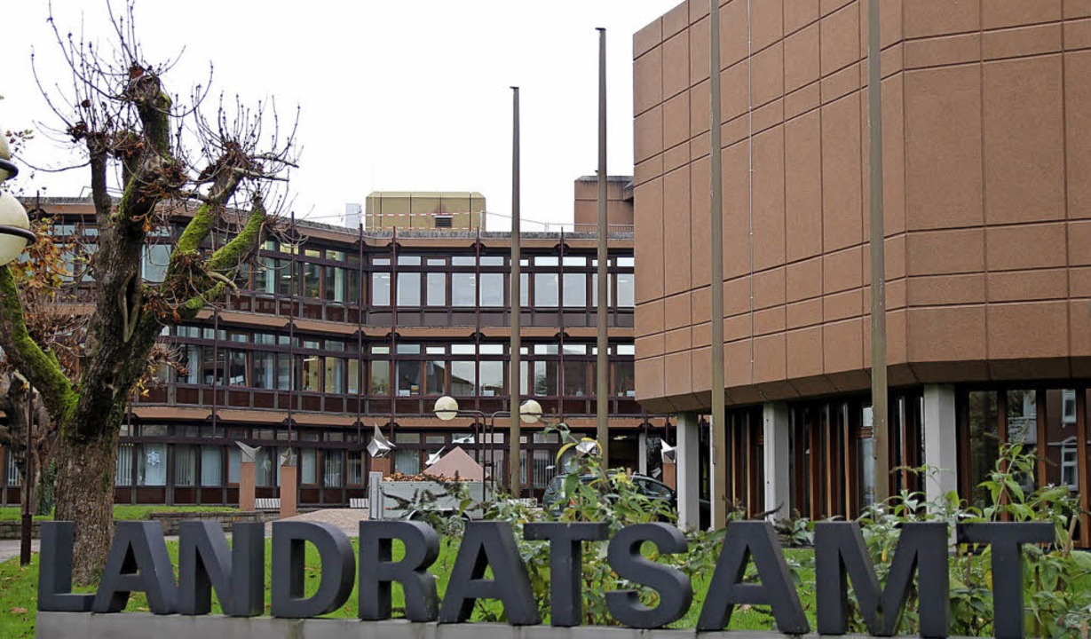 Auch das Landratsamt hat Sanierungsbed...auf 7,3 Millionen Euro veranschlagt.    | Foto: Dinort