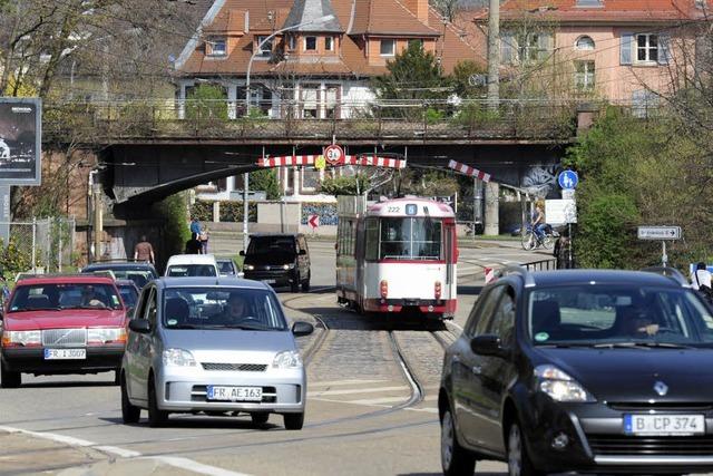 Tramlinie 5 fhrt nach Oberleitungsschaden wieder