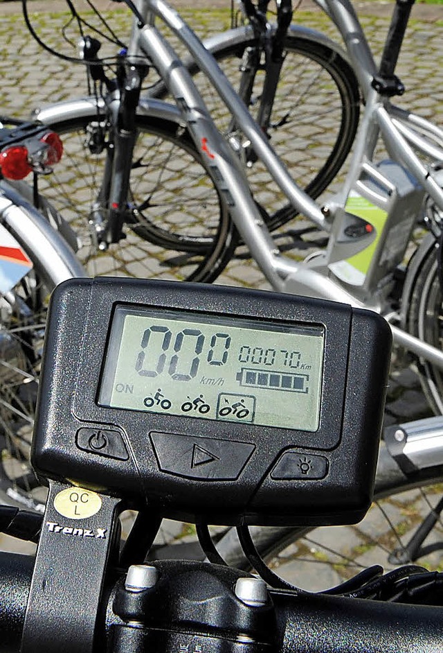 Die Zahl der E-Bikes wchst. Und damit der Bedarf an passenden Abstellpltzen.  | Foto: Symbolfoto: Dpa