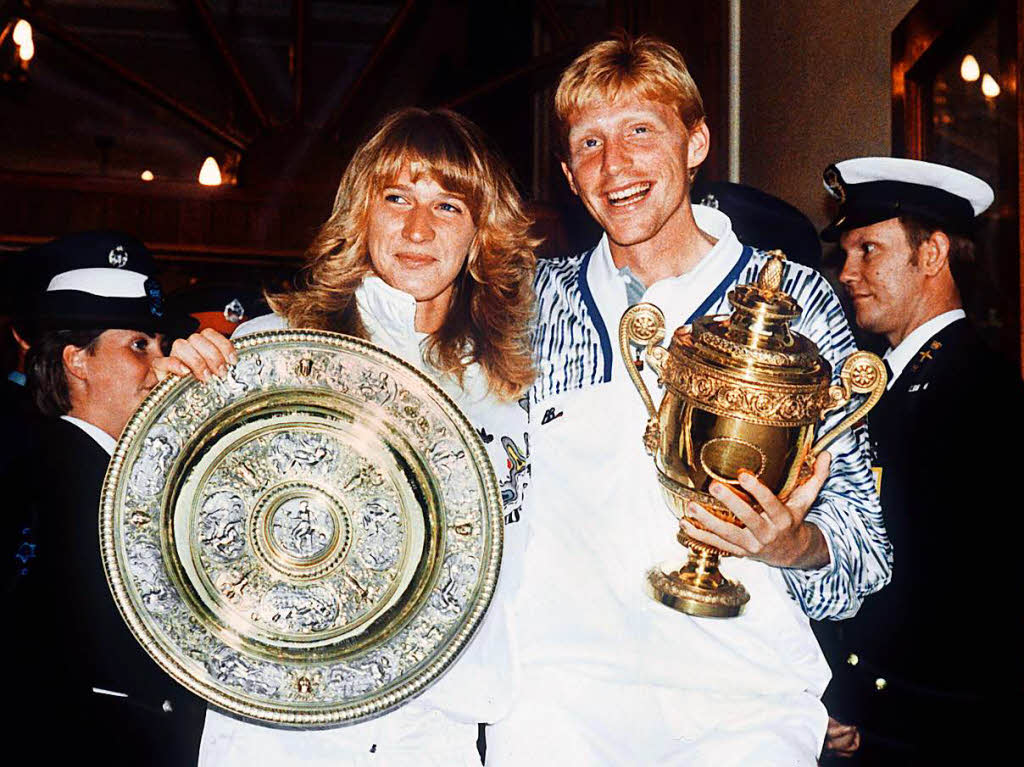 … 1989: das Welttennis ist in jenem Jahr  fest in deutscher Hand. Steffi Graf und Boris Becker entfhren beide die begehrten Trophen aus London.