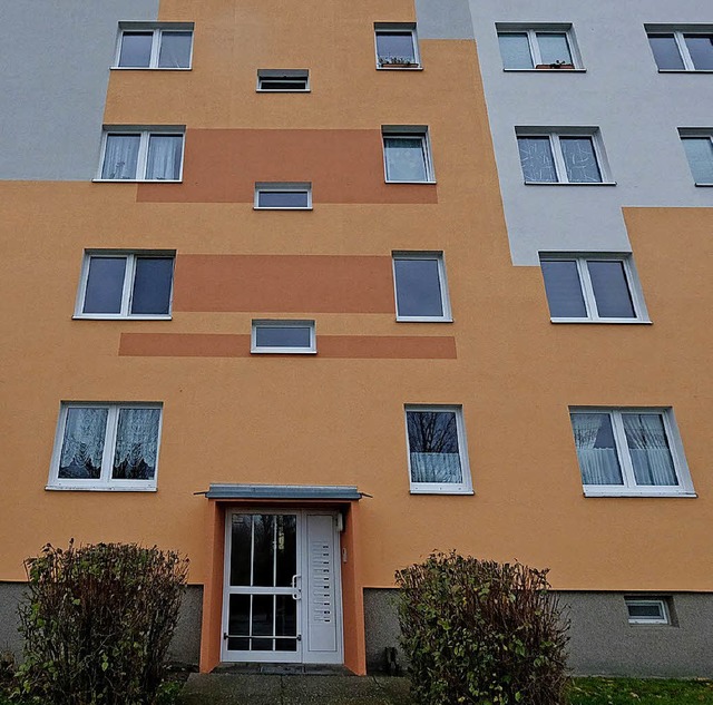 In diesem Leipziger Mehrfamilienhaus s...IS-Mitglied festgenommen worden sein.   | Foto: dpa