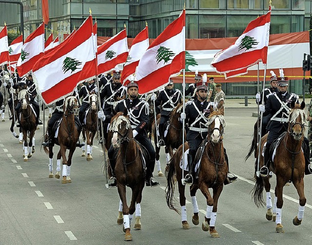 Truppenparade zum Unabhngigkeitstag in der libanesischen Hauptstadt Beirut   | Foto: dpa