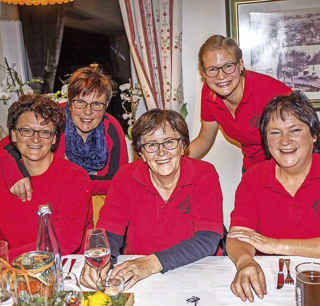 Bei der Narrenzunft Tannholzschrttele...ocker, Anna Fechtig und Doris Metzler.  | Foto: Christiane Seifried