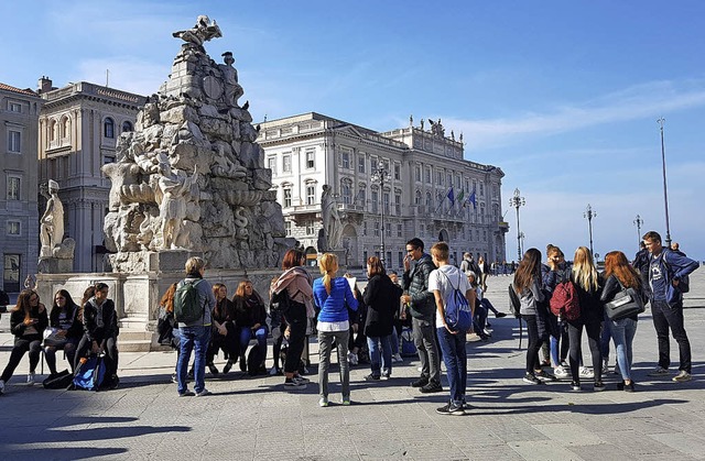 <BZ-FotoAnlauf>Gymnasium:</BZ-FotoAnla...er Piazza dell&#39;Unit d&#39;Italia   | Foto: Schule