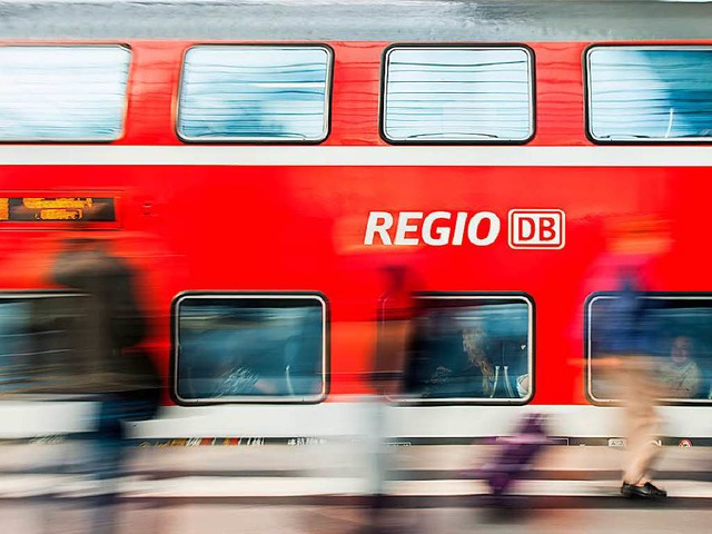 Neue Regionalzge sind bei der Bahn Mangelware.  | Foto: dpa