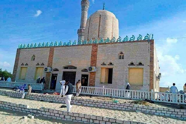 Mehr als 200 Tote bei Anschlag auf Moschee in Ägypten