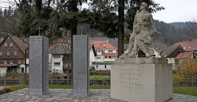 Das umstrittene Kriegerdenkmal in Oppenau   | Foto: breithaupt