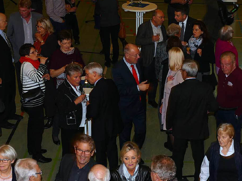 Voll besetzt war die Sthlinger Stadthalle bei der Verabschiedung von Brgermeisterin Isolde Schfer.