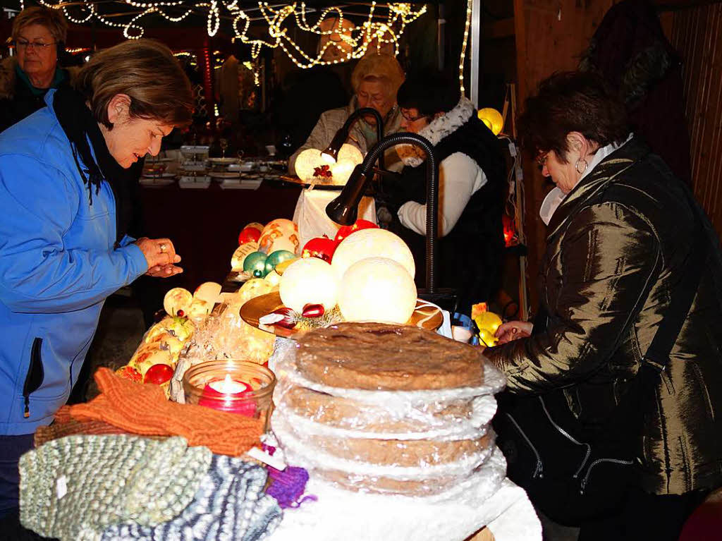 Weihnachtliches Flair beim Weihnachtsmarkt in Minseln