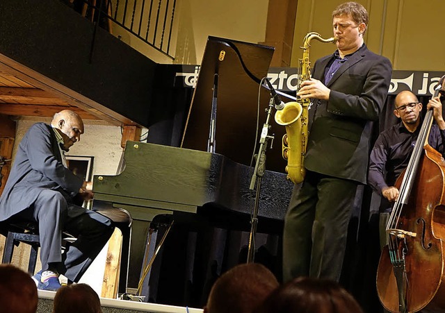 Pianist Harold Mabern, Saxophonist Eri...r und Bassist Darryl Hall im Jazztone   | Foto: Roswitha Frey