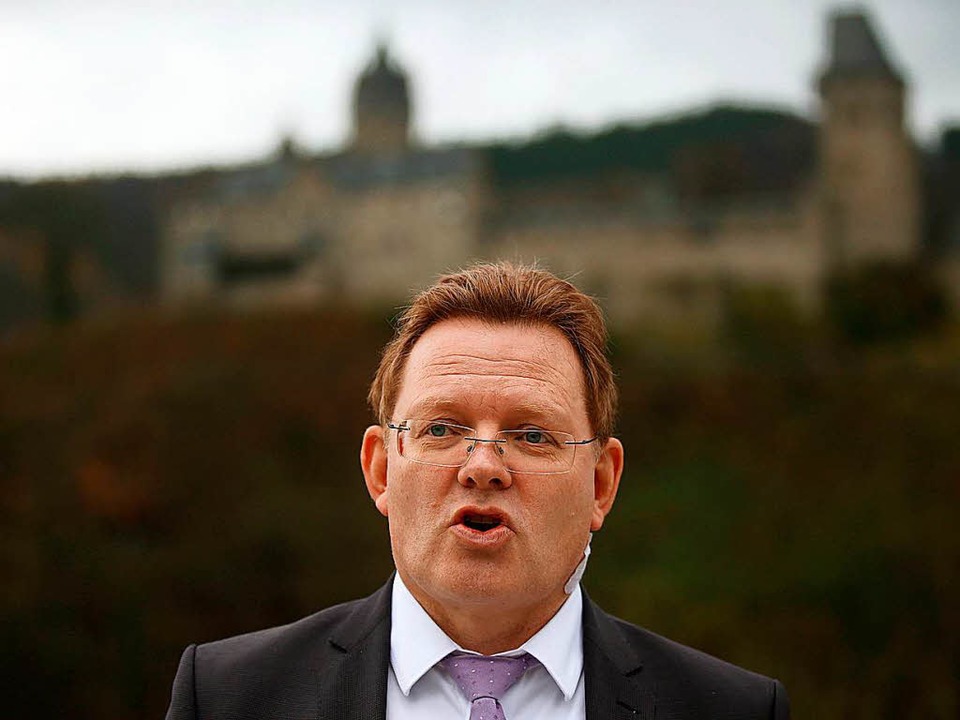 Attacke auf Bürgermeister: Wohl fremdenfeindliches Motiv ...