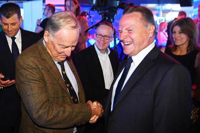 Nicht einer Meinung: Alexander Gauland (links) und Georg Pazderski  | Foto: dpa