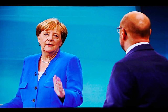 Screenshot des TV-Duellls zwischen Ang...d Martin Schulz am 3.9.2017 in Berlin.  | Foto: dpa