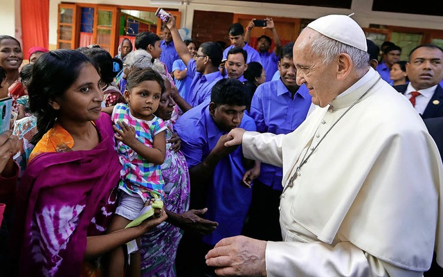 In der vom Orden von Mutter Teresa bet...rgrund der Rohingya-Flchtlingskrise.   | Foto:  afp