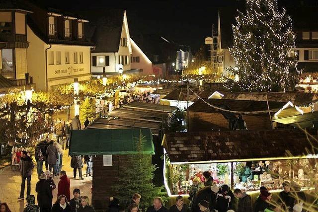 Weihnachtsmarkt in Neuenburg