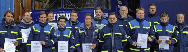 Urkunden gab es fr alle 14 Helferanw... bestandener Prfung  in Laufenburg.    | Foto: Brigitte Chymo