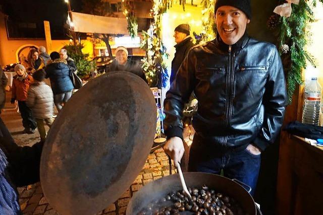 Fotos: Breisacher Weihnachtsmarkt auf dem Neutorplatz