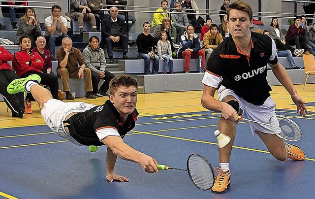 <BZ-FotoAnlauf>Badminton:</BZ-FotoAnla...insatz in Richtung Titelverteidigung.   | Foto:  Bernd Bauer