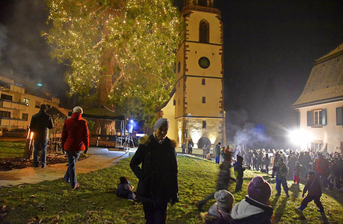 Leuchtender Riese bringt Freude Rheinfelden Badische Zeitung