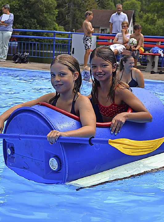Schiff ahoi &#8211; viel Spaß beim Kinderschwimmfest.   | Foto: Schilling