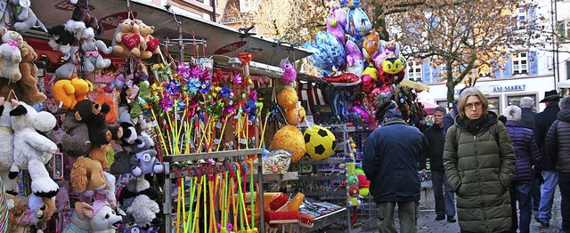 Treffpunkt Kalter Markt mit seinen 115...Schmuck und vielem mehr gibt es dort.   | Foto: Robert Bergmann/Marlies Jung-Knoblich