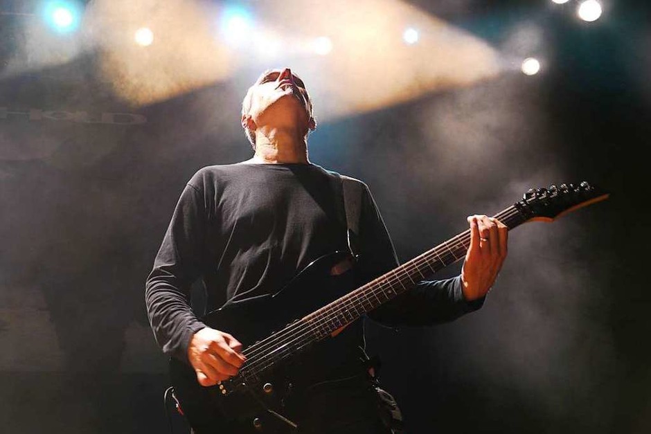 Gitarrist Karl Groom gründete die Band 1988 – und ist bis heute der musikalische Motor von Threshold. (Foto: David Weigend) Gitarrist Karl Groom gründete die Band 1988 – und ist bis heute der musikalische Motor von Threshold. (Foto: David Weigend)