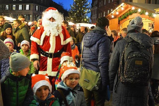 Der Lrracher Weihnachtsmarkt ist erffnet