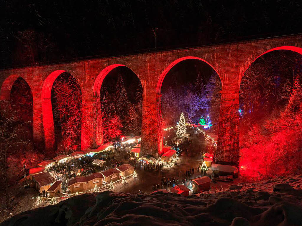 Weihnachtsmarkt in der Ravennaschlucht Breitnau