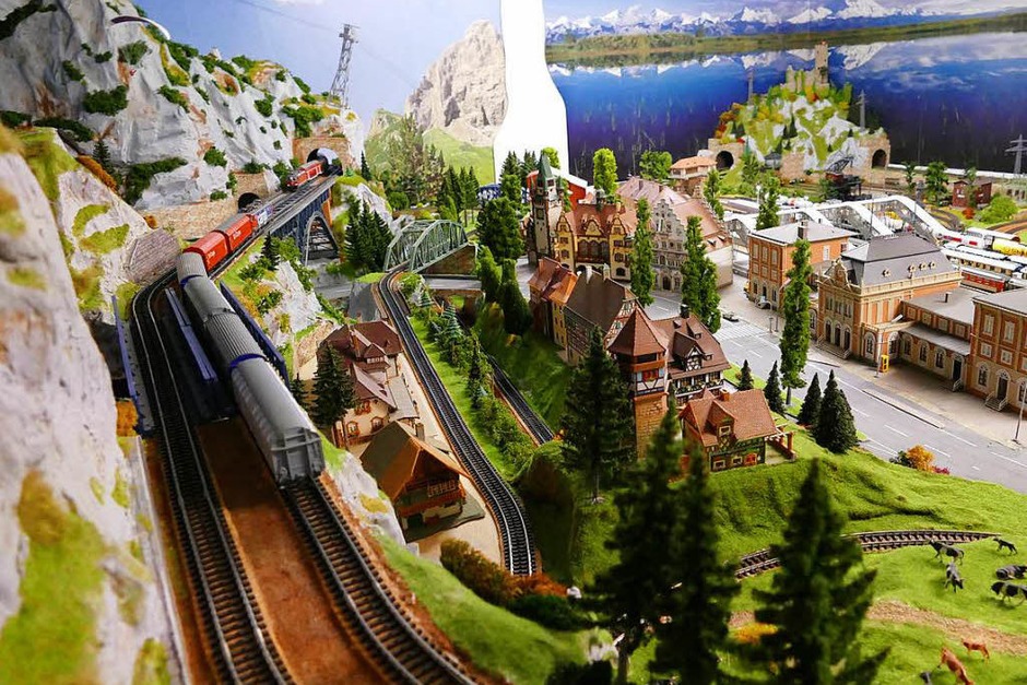 Die Modelleisenbahn von Winfried Frei (64), Buchenbach-Wagensteig (Foto: Markus Donner) Die Modelleisenbahn von Winfried Frei (64), Buchenbach-Wagensteig (Foto: Markus Donner)