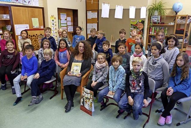 Heidi Knoblich besucht die Todtmooser Grundschule