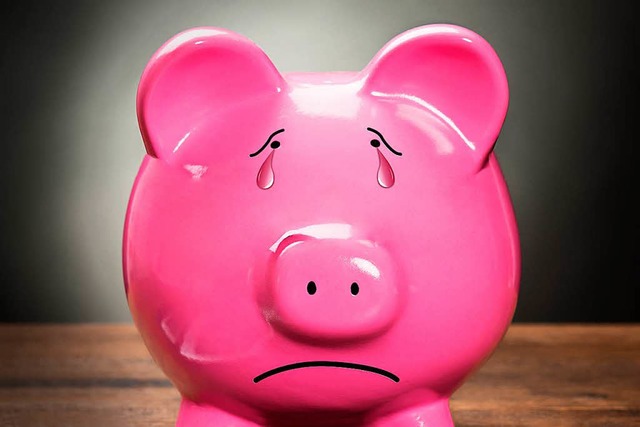 Angesichts der Minizinsen haben Sparschweine nichts zu lachen.  | Foto: Adobe.stock.com