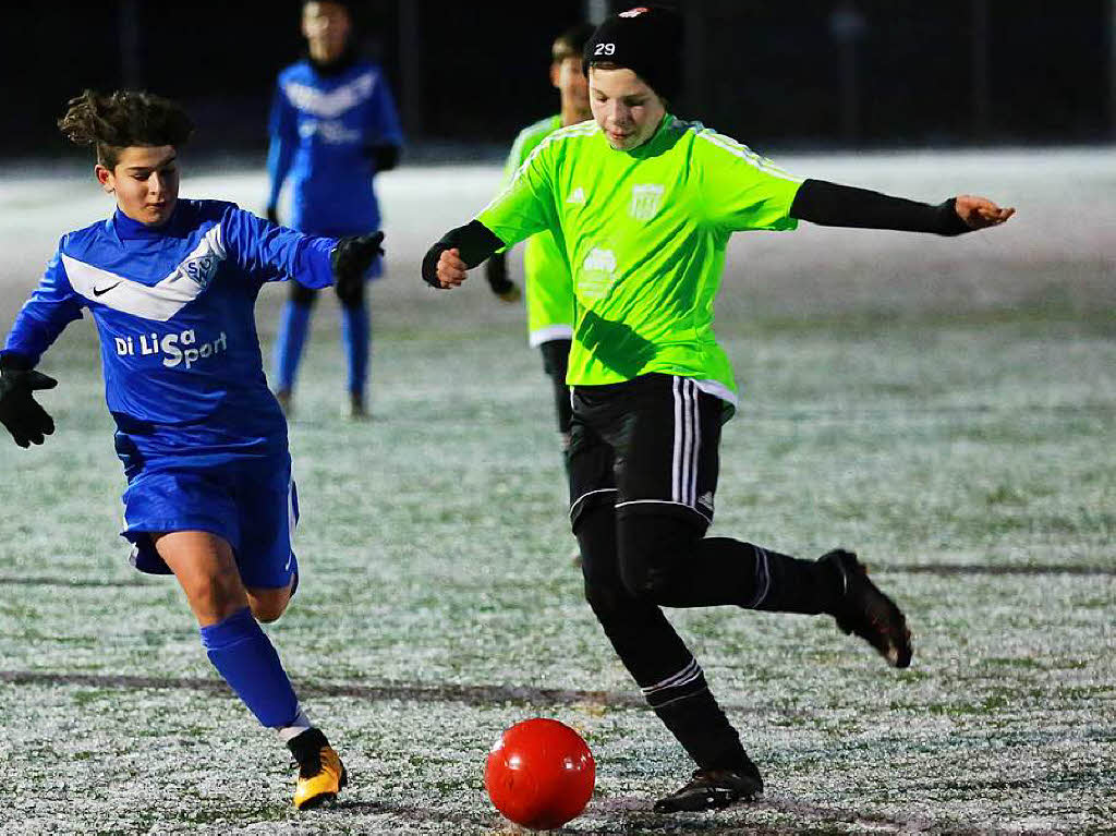 SV Weil (links) gegen den FV Lrrach-Brombach