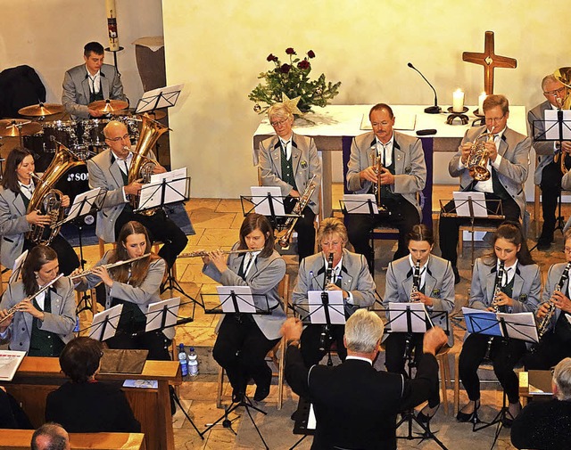 Der Musikverein Freundschaft Wies war ... Kirche ebenfalls mit von der Partie.   | Foto: Gudrun Gehr