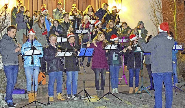 Auch im letzten Jahr stimmten die Musiker auf die Festtage ein.   | Foto: privat