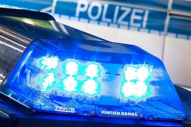 Mann belstigt Elfjhrige in der S-Bahn zwischen Stetten und Brombach sexuell