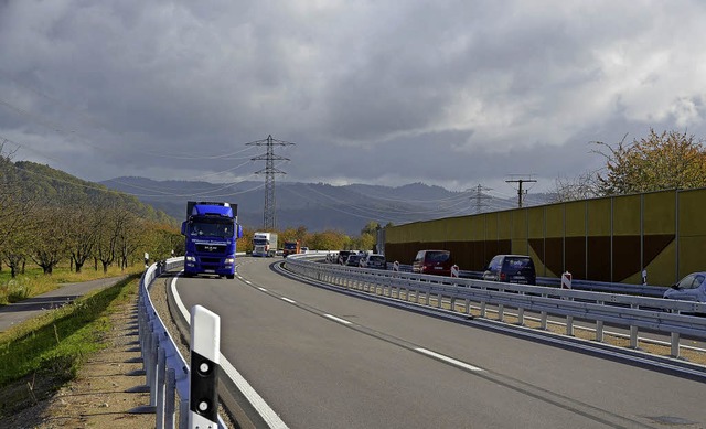 Noch nicht berall im Kinzigtal, wie h...f der B 33 drei oder gar vier Spuren.   | Foto: hr