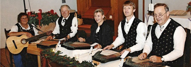 Die Freimter Saitenmusik beim Adventskonzert  | Foto: Privat