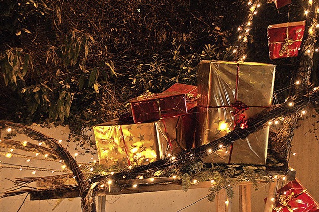 Laufenburg zeigt sich in weihnachtlichem Glanz.   | Foto: siebold